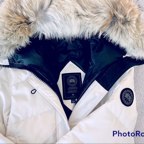 **SOLD** Authentic Canada Goose Black Label Lorette Parka - Picture 5 of 15